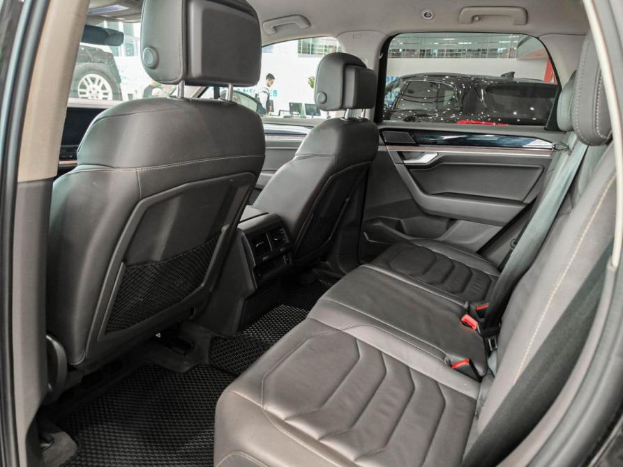 Volkswagen Touareg III Казань  - изображение 15