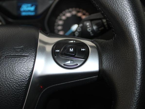 Ford Focus III с пробегом 2012 года, цена 909 900 рублей, 181474 км, универсал, Автокод Объявления