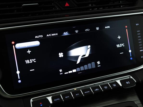 Geely Atlas Pro с пробегом 2023 года, цена 2 069 700 рублей, 89675 км, внедорожник, Автокод Объявления