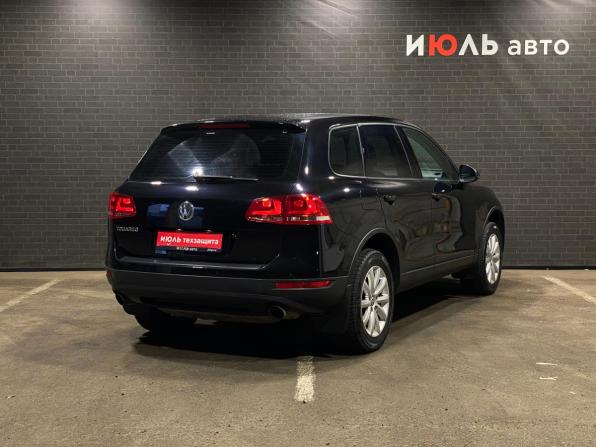 Volkswagen Touareg II с пробегом 2011 года, цена 1 950 000 рублей, 242907 км, внедорожник, Автокод Объявления