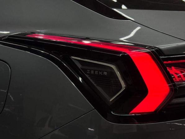 Zeekr 001 I с пробегом 2022 года, цена 5 299 000 рублей, 31000 км, лифтбек, Автокод Объявления