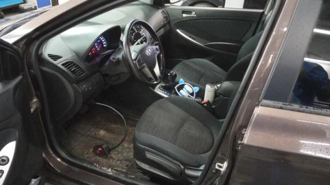 Hyundai Solaris I Рестайлинг с пробегом 2014 года, цена 899 000 рублей, 151272 км, седан, Автокод Объявления