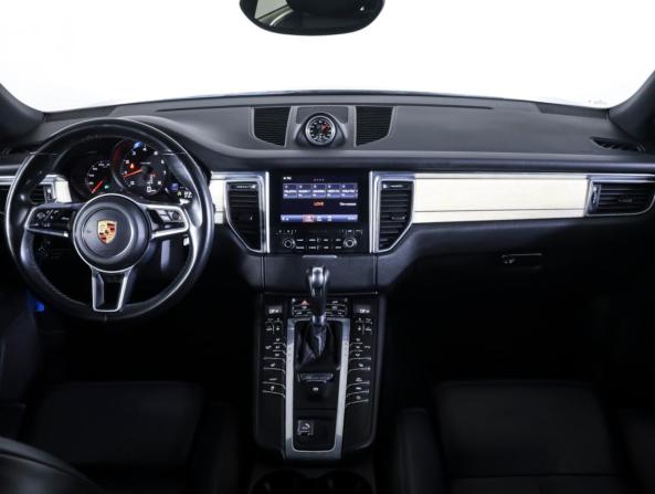 Porsche Macan I с пробегом 2018 года, цена 3 490 000 рублей, 113000 км, внедорожник, Автокод Объявления