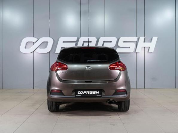 Kia Ceed II с пробегом 2013 года, цена 1 179 000 рублей, 182419 км, хэтчбек, Автокод Объявления