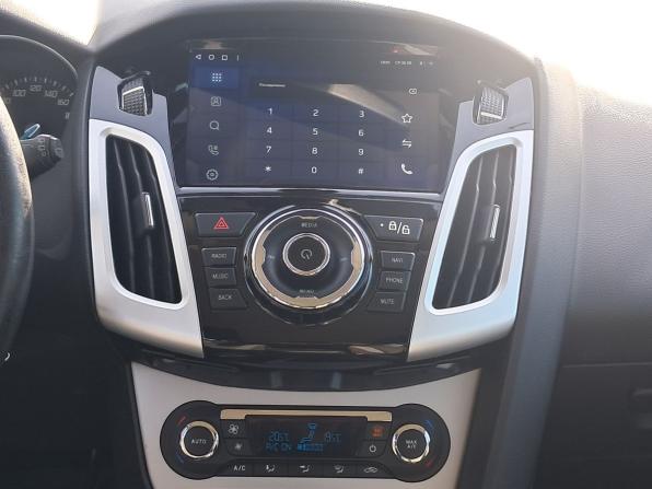 Ford Focus III с пробегом 2013 года, цена 720 000 рублей, 174145 км, универсал, Автокод Объявления