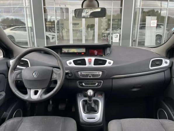 Renault Scenic III с пробегом 2009 года, цена 650 000 рублей, 222196 км, минивэн, Автокод Объявления