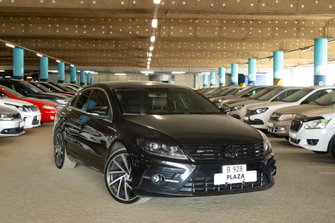 Volkswagen Passat B7 с пробегом 2012 года, цена 1 319 000 рублей, 255406 км, седан, Автокод Объявления
