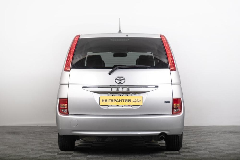 Toyota ISis I Рестайлинг Томск  - изображение 7
