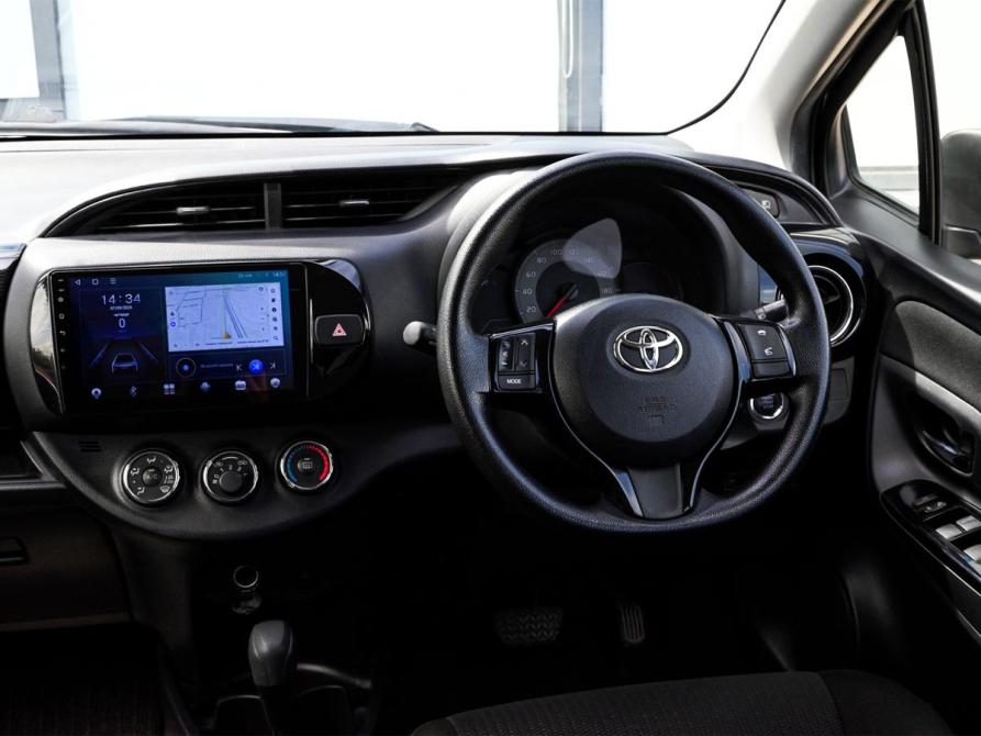 Toyota Vitz III (XP130) Рестайлинг 2 Екатеринбург  - изображение 19