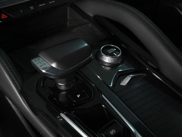 Geely Monjaro I с пробегом 2023 года, цена 3 309 000 рублей, 75404 км, внедорожник, Автокод Объявления