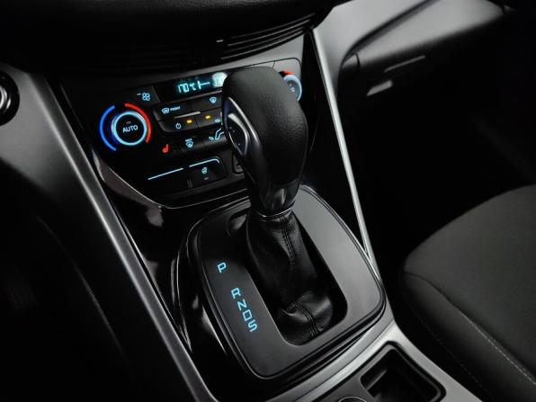Ford Kuga II Рестайлинг с пробегом 2019 года, цена 1 365 000 рублей, 224394 км, внедорожник, Автокод Объявления