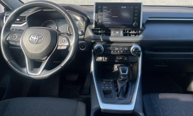 Toyota RAV4 V (XA50) с пробегом 2020 года, цена 3 250 000 рублей, 87330 км, внедорожник, Автокод Объявления