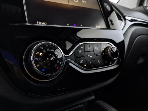 Renault Kaptur I Рестайлинг с пробегом 2020 года, цена 1 490 000 рублей, 64705 км, внедорожник, Автокод Объявления