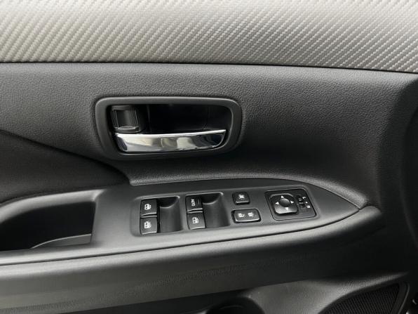 Mitsubishi Outlander III Рестайлинг 2 с пробегом 2018 года, цена 1 840 000 рублей, 136649 км, внедорожник, Автокод Объявления