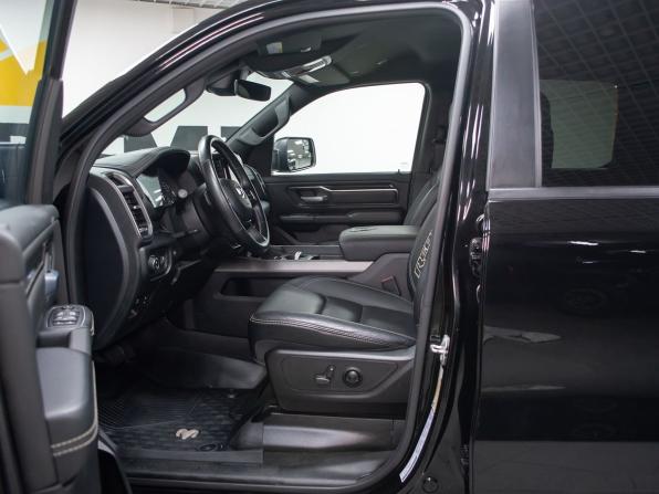 Ram 1500 V с пробегом 2022 года, цена 7 999 000 рублей, 7272 км, offers.body_type.unknown, Автокод Объявления