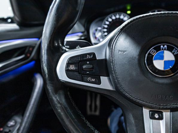 BMW 5 серии VII (G30/G31/G38) с пробегом 2017 года, цена 2 979 700 рублей, 166635 км, седан, Автокод Объявления