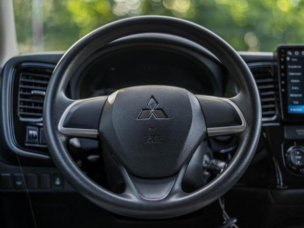 Mitsubishi Outlander III Рестайлинг с пробегом 2015 года, цена 1 430 000 рублей, 103242 км, внедорожник, Автокод Объявления