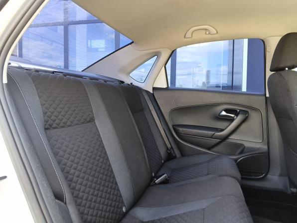 Volkswagen Polo V Рестайлинг с пробегом 2018 года, цена 1 179 000 рублей, 179004 км, седан, Автокод Объявления