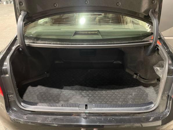 Lexus ES VI с пробегом 2013 года, цена 1 940 000 рублей, 186733 км, седан, Автокод Объявления