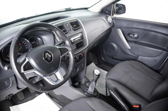 Renault Logan II Рестайлинг с пробегом 2021 года, цена 1 259 000 рублей, 25000 км, седан, Автокод Объявления