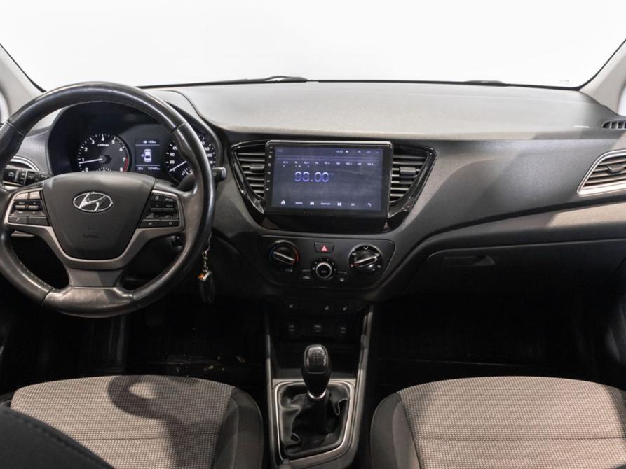 Hyundai Solaris II Казань  - изображение 6