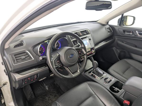 Subaru Legacy VI Рестайлинг с пробегом 2019 года, цена 2 950 000 рублей, 66280 км, седан, Автокод Объявления
