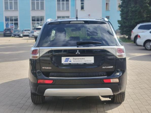Mitsubishi Outlander III Рестайлинг с пробегом 2014 года, цена 1 349 000 рублей, 179400 км, внедорожник, Автокод Объявления