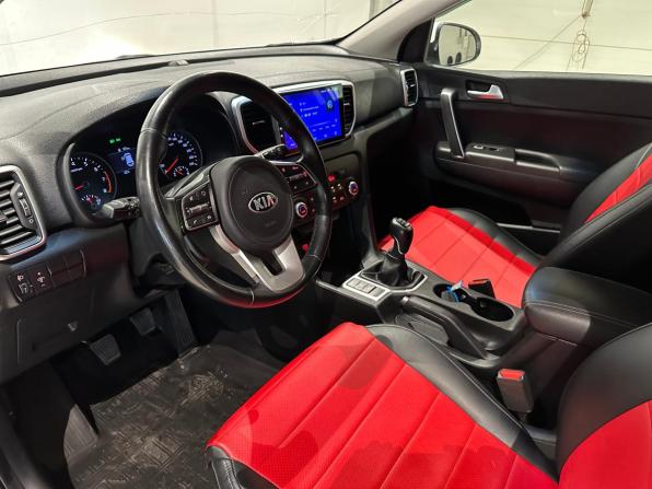 Kia Sportage IV Рестайлинг с пробегом 2020 года, цена 1 985 000 рублей, 130350 км, внедорожник, Автокод Объявления