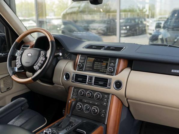 Land Rover Range Rover III Рестайлинг 2 с пробегом 2009 года, цена 1 800 000 рублей, 214926 км, внедорожник, Автокод Объявления