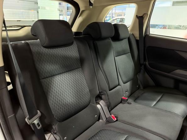 Mitsubishi Outlander III Рестайлинг с пробегом 2015 года, цена 2 000 000 рублей, 61606 км, внедорожник, Автокод Объявления