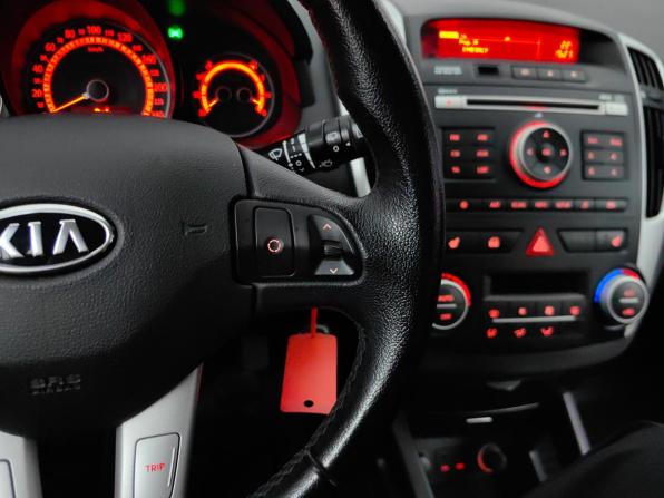 Kia Ceed I Рестайлинг с пробегом 2010 года, цена 675 000 рублей, 170000 км, хэтчбек, Автокод Объявления