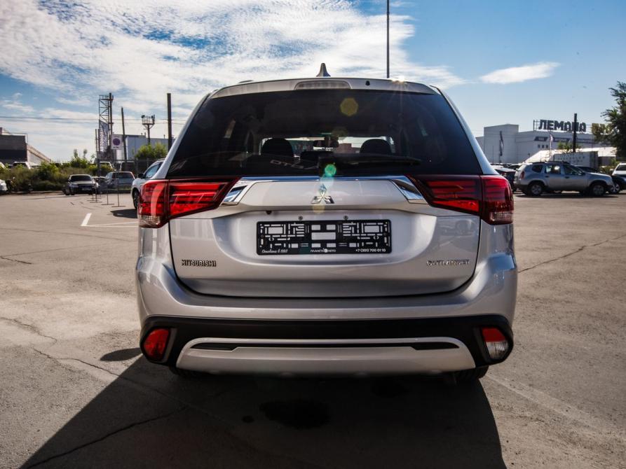 Mitsubishi Outlander III Рестайлинг 3 Челябинск  - изображение 8