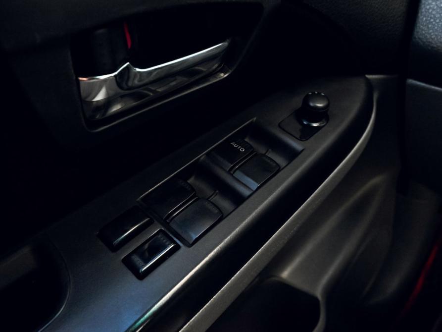 Suzuki SX4 I (Classic) Рестайлинг Екатеринбург  - изображение 13