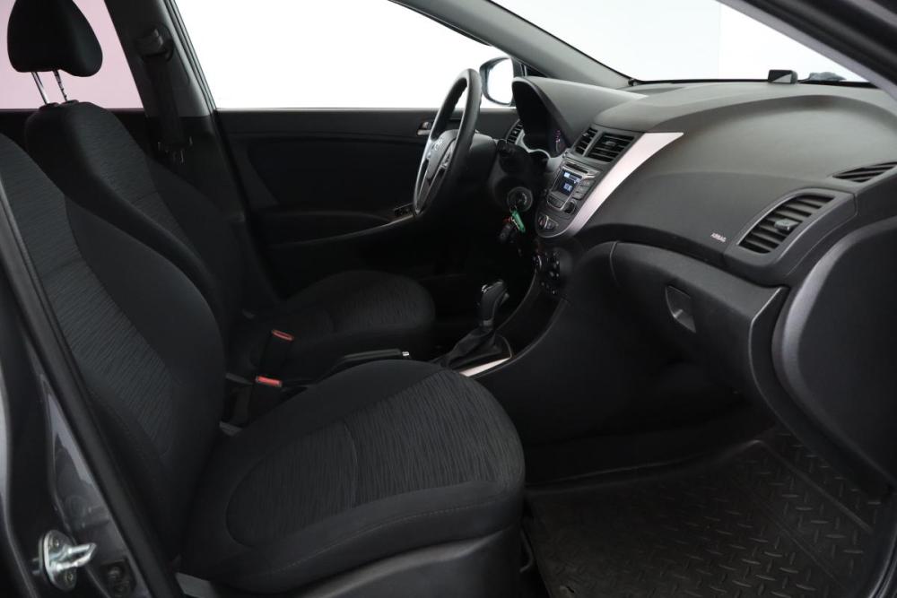 Hyundai Solaris I Рестайлинг Санкт-Петербург  - изображение 11