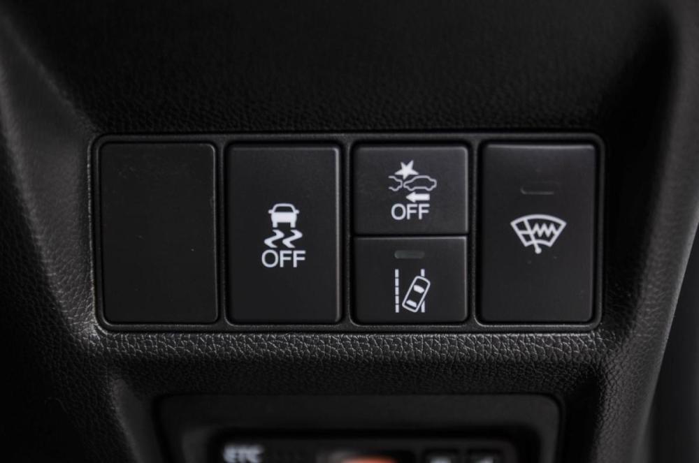 Honda Stepwgn V Рестайлинг Курган  - изображение 16