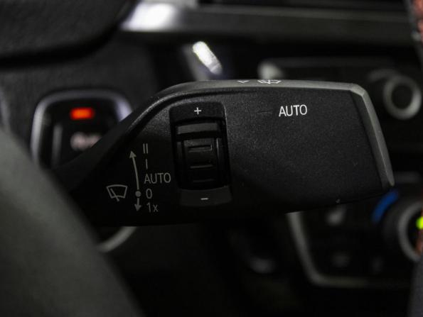 BMW 3 серии VI (F3x) Рестайлинг с пробегом 2018 года, цена 2 549 000 рублей, 144981 км, седан, Автокод Объявления
