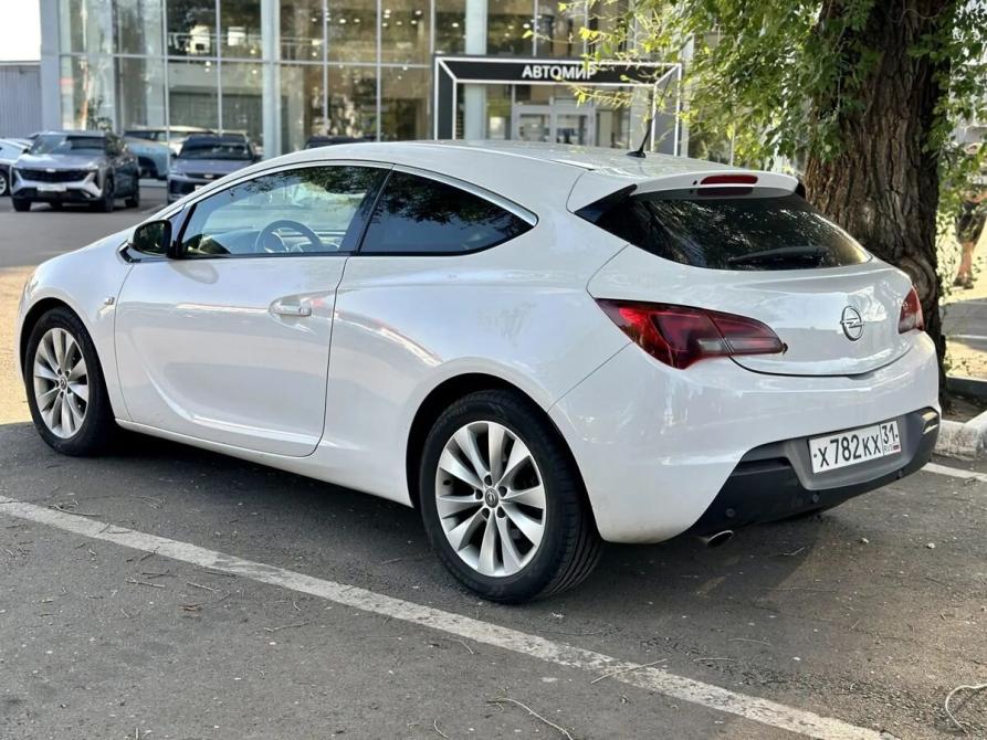 Opel Astra J Рестайлинг Воронеж  - изображение 7