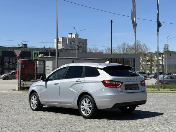 Lada (ВАЗ) Vesta I с пробегом 2018 года, цена 999 000 рублей, 110982 км, универсал, Автокод Объявления