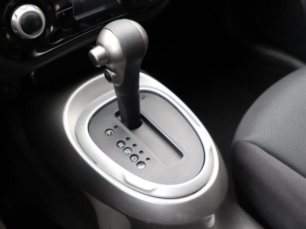 Nissan Juke I с пробегом 2013 года, цена 890 000 рублей, 184033 км, внедорожник, Автокод Объявления