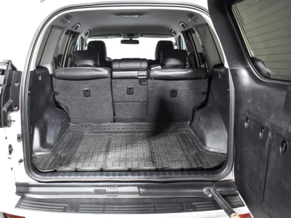 Toyota Land Cruiser Prado 150 Series Рестайлинг 1 с пробегом 2016 года, цена 2 690 000 рублей, 284350 км, внедорожник, Автокод Объявления