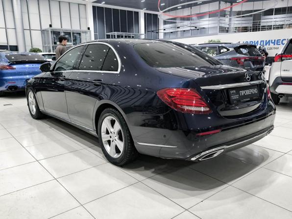Mercedes-Benz E-Класс V (W213 S213 C238) с пробегом 2019 года, цена 2 500 000 рублей, 81868 км, седан, Автокод Объявления