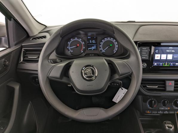 Skoda Rapid II с пробегом 2021 года, цена 1 550 000 рублей, 72302 км, лифтбек, Автокод Объявления