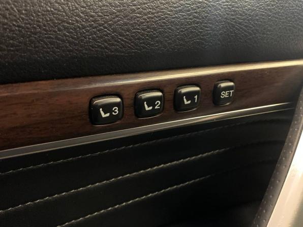 Toyota Land Cruiser 200 Series Рестайлинг 2 с пробегом 2020 года, цена 7 700 000 рублей, 183256 км, внедорожник, Автокод Объявления