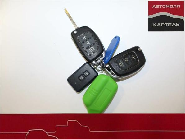 Hyundai Solaris I Рестайлинг с пробегом 2015 года, цена 689 000 рублей, 189467 км, седан, Автокод Объявления