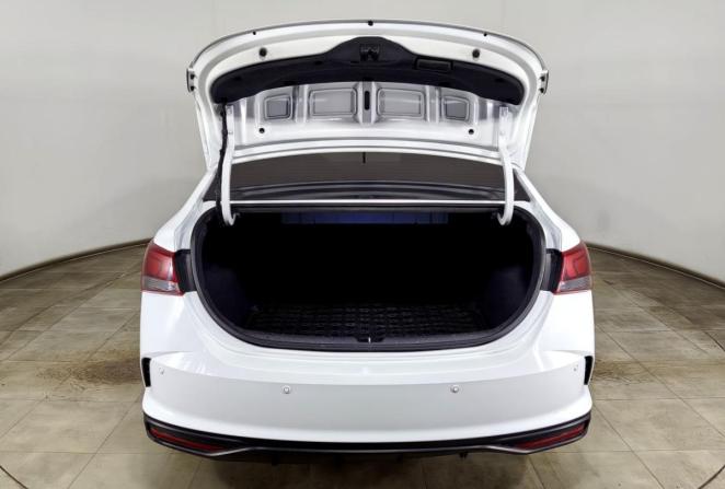 Hyundai Solaris II Рестайлинг с пробегом 2020 года, цена 1 320 000 рублей, 122630 км, седан, Автокод Объявления
