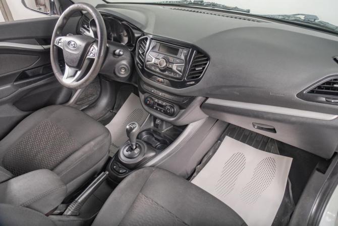 Lada (ВАЗ) Vesta I с пробегом 2018 года, цена 889 000 рублей, 193000 км, седан, Автокод Объявления