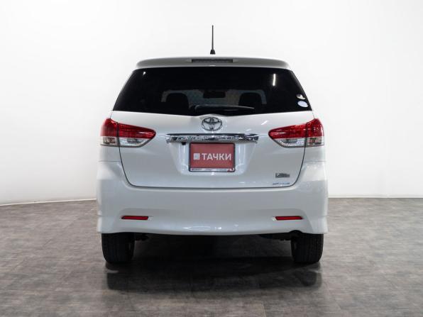 Toyota Wish II с пробегом 2009 года, цена 1 285 000 рублей, 136000 км, минивэн, Автокод Объявления