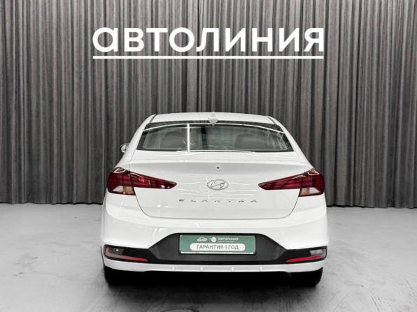 Hyundai Elantra VI (AD) Рестайлинг с пробегом 2019 года, цена 1 299 000 рублей, 132450 км, седан, Автокод Объявления