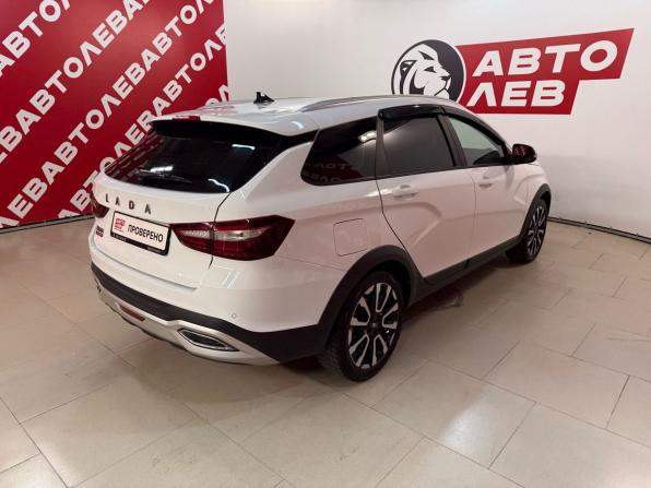 Lada (ВАЗ) Vesta I Рестайлинг (NG) с пробегом 2024 года, цена 1 579 000 рублей, 38450 км, универсал, Автокод Объявления