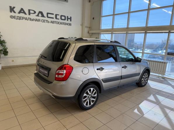Lada (ВАЗ) Granta I Рестайлинг с пробегом 2019 года, цена 627 000 рублей, 184000 км, универсал, Автокод Объявления